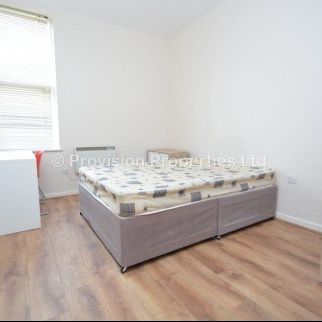 3 Bedroom Properties Leeds University - Photo 1