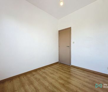 Appartement met twee slaapkamers in Laeken - Photo 4