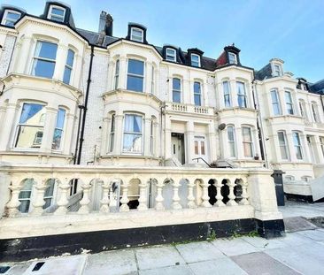 Alhambra Road, Southsea, PO4 - Photo 1
