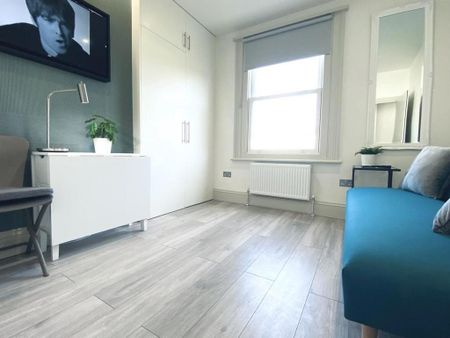 Studio to rent - Photo 4