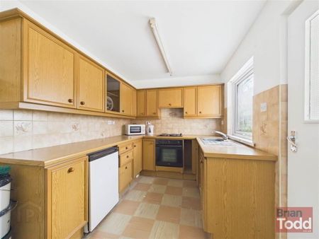 Ilse Court, Larne, BT40 - Photo 4