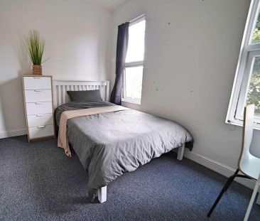 Wellingborough Road, NN10 - Photo 5