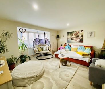 Freesia Way, NR4 7BB - Photo 3