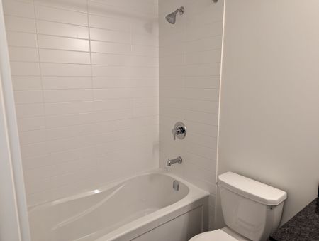 For Lease - 103 Roger Street Unit# 109, Waterloo, Ontario - Photo 2