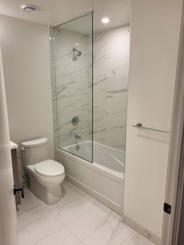 For Lease - 8 Interchange Way Unit# 3008, Vaughan, Ontario - Photo 3