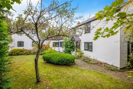 4 bedroom cottage to rent - Photo 2