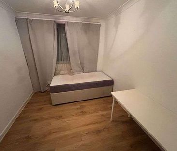 Edinburgh House, Tenterden Grove, Hendon, London, NW4 - Photo 3