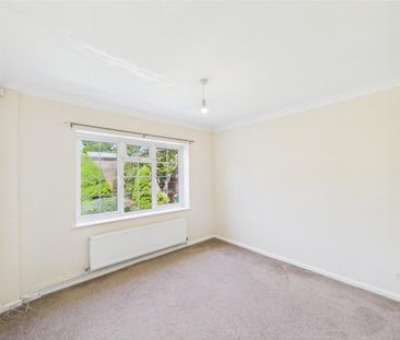 3 bedroom bungalow to rent - Photo 4