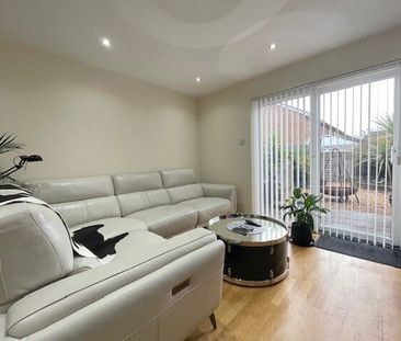 Knotgrass Road, Locks Heath - Photo 1