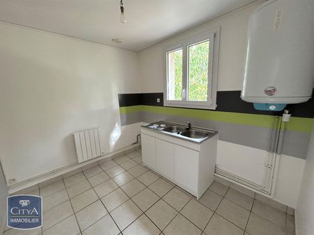 Location Appartement 1 pièce 30m² CHOLET 49300 - Photo 4