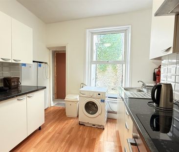 4 Eldon Terrace - Photo 6