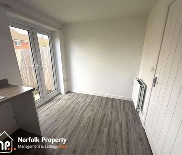Wymondham, NR18 - Photo 3