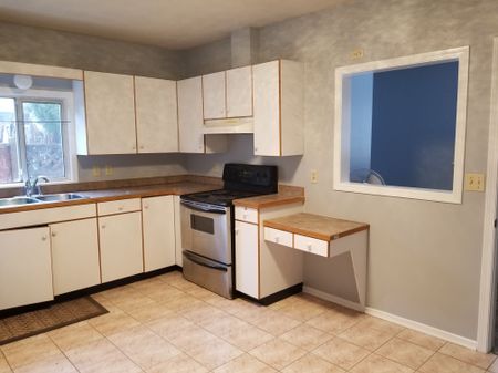 Burnaby Property Management - Properties For Rent or Lease in Greater Vancouver - Photo 4