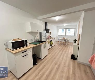 Appartement à louer 3 pièces 67.77m² - Photo 2