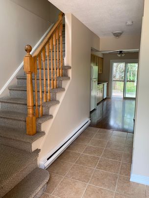 171 Ironwood Rd, Guelph - Photo 1