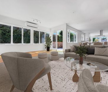 Sunny & Spacious Family Home - Photo 3