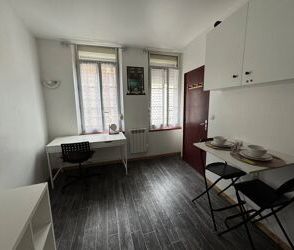 Location Appartement 1 pièces 19 m2 à Saint-Quentin - Photo 1