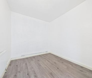 1 bedroom Flat To Let Total Size: 657 SQ FT - Photo 4