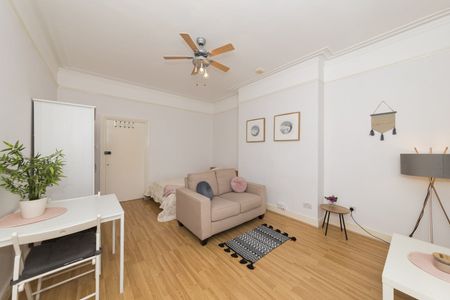 Studio Flat, Mansfield Road, RG1 - Photo 4