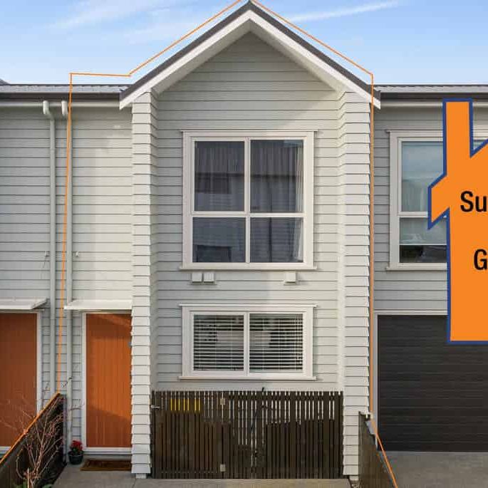 Hobsonville, 2 bedrooms, $650 - Photo 1