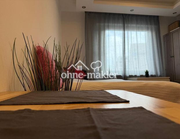 Modernes, voll möbliertes Apartment in TOP-Lage neben Köln-Deutz - Photo 1