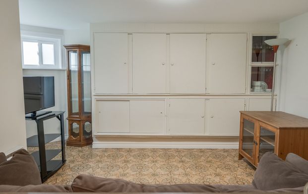 For Lease - 45 Rusholme Pk Crescent Unit# Basement, Toronto, Ontario - Photo 1