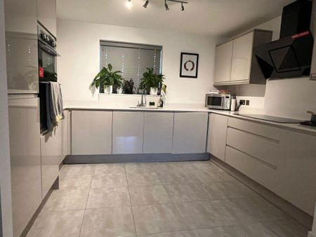 1 bedroom apartment to rent - Photo 4