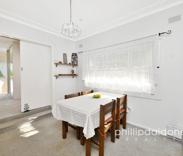 NEAT COTTAGE .. NEXT TO SCHOOL... - Photo 1