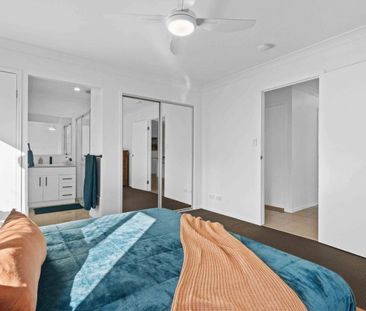 Comfortable Family Living in a Convenient Redbank Plains Location! - Photo 3