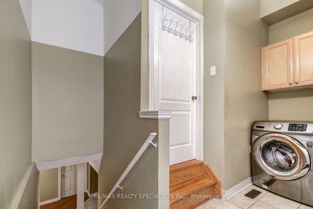 For Lease - 3268 Topeka Drive Unit# Lower, Mississauga, Ontario - Photo 3