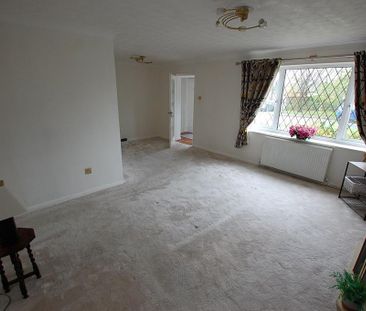 3 bedroom bungalow to rent - Photo 2