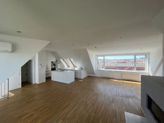 Traumhafte Maisonettewohnung mit Dachterrasse und Kamin - Blick auf den Stephansdom - Photo 1