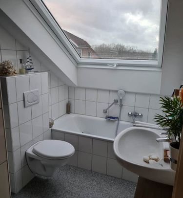 Super DG-Wohnung mit Balkon, Gäste-WC, TG-Platz, Granit-/Pakettböden, uvm. - Photo 1