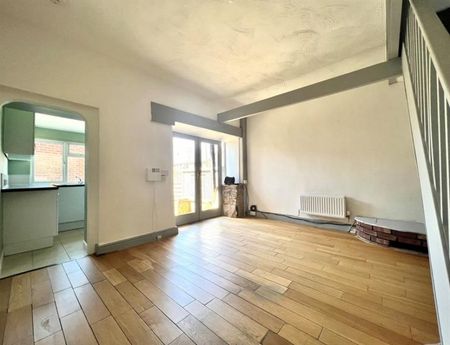 2 Bedroom Terraced To Let - Photo 4