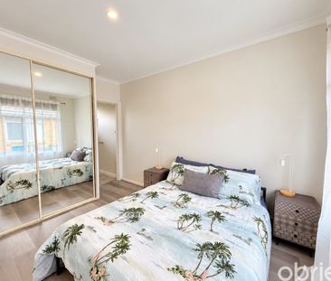 Freshly Updated, Low-Maintenance Living in the Heart of Narre Warre... - Photo 2