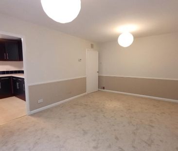 2 bed detached bungalow for rent in Currie - Photo 3