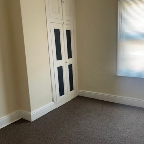 Top Floor Flat, 95a Dixon Street, Lincoln, LN5 8AQ - Photo 1