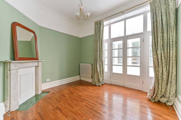 6 bedroom detached house to rent - Photo 1