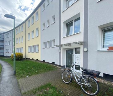 Sehr schöne 3,5-Zimmer-Wohnung mit Balkon (ab sofort anmietbar; sch... - Photo 5