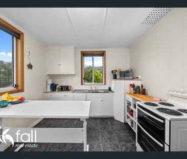 Three Bedroom Home (Construction In Backyard) - Photo 5