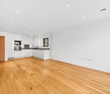 Follis House, 1d Orleston Road, Islington, London, N7 - Photo 1