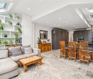 5 bedroom terraced house to rent - Photo 3