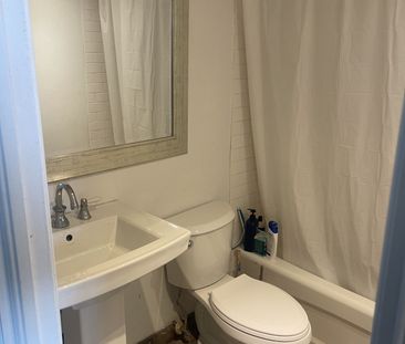 For Lease - 40 Homewood Avenue Unit# 2810, Toronto, Ontario - Photo 4