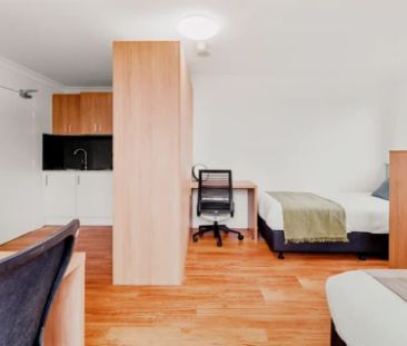 Castle Camperdown Three, Sydney - Photo 5