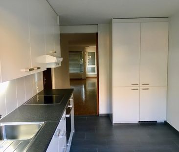 Appartement à Schiffenen de 4.5 pièces au 1er - Photo 1