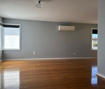 Low maintenance living in Montello! - Photo 5