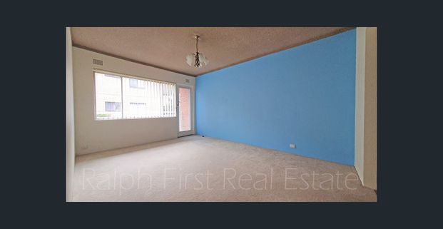 2 bedroom unit in the Heart of Convenience - Photo 1