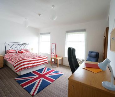 3 Bryn Teg Terrace - Photo 2