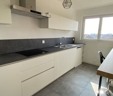 Location Appartement 2 pièces 53m² - Photo 4