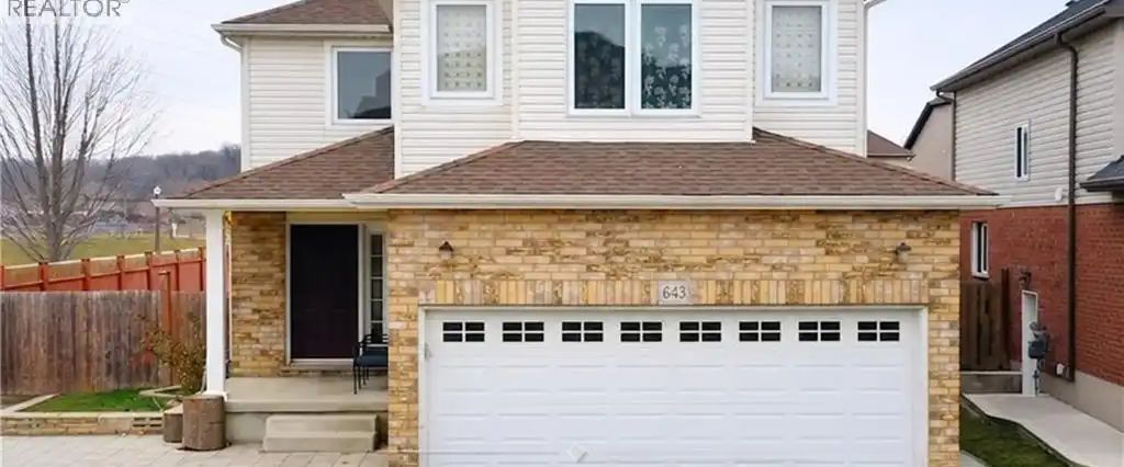 643 DOON SOUTH Drive — 4 Bedroom - Photo 1